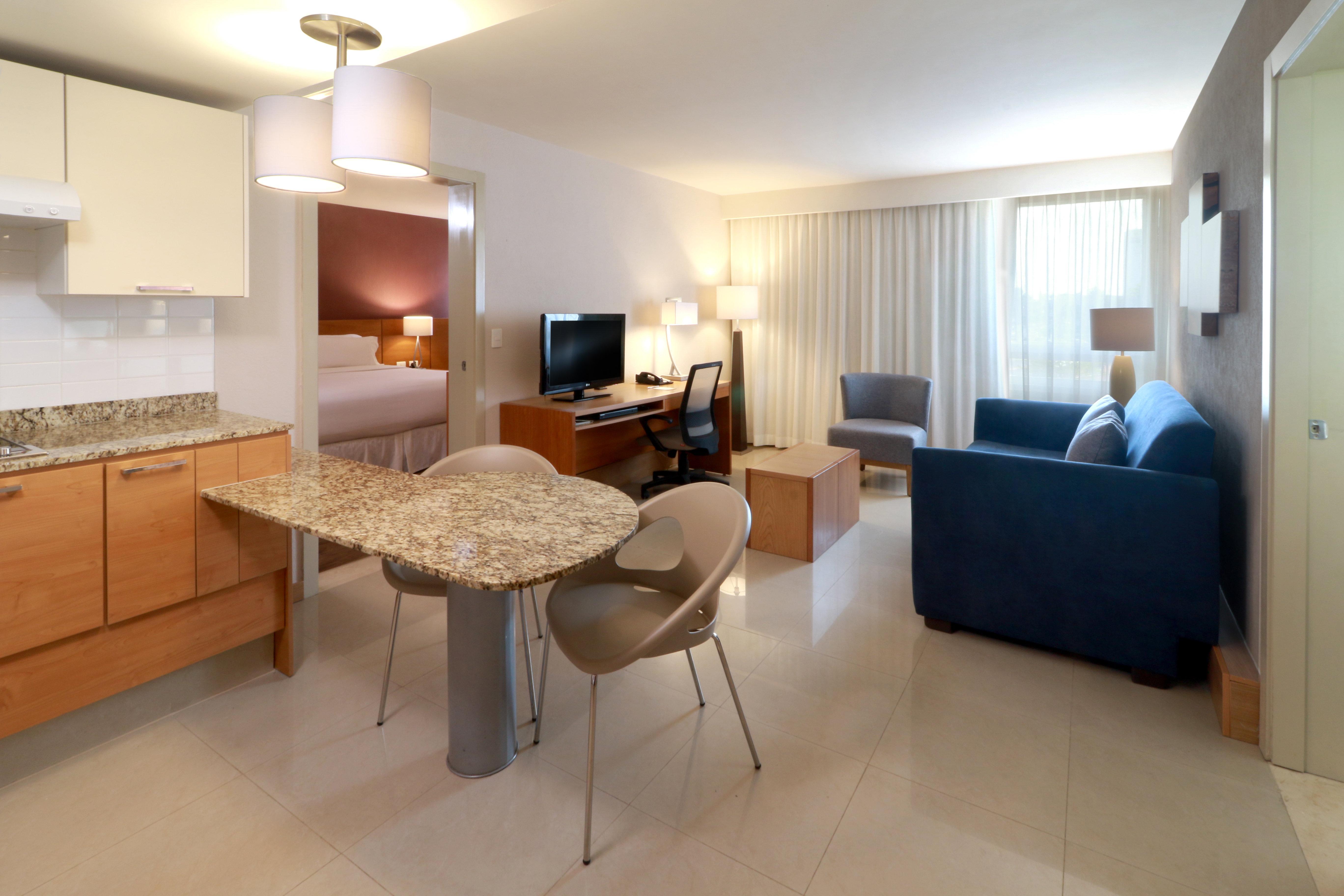Staybridge Suites Guadalajara Expo By Ihg Zapopan Εξωτερικό φωτογραφία