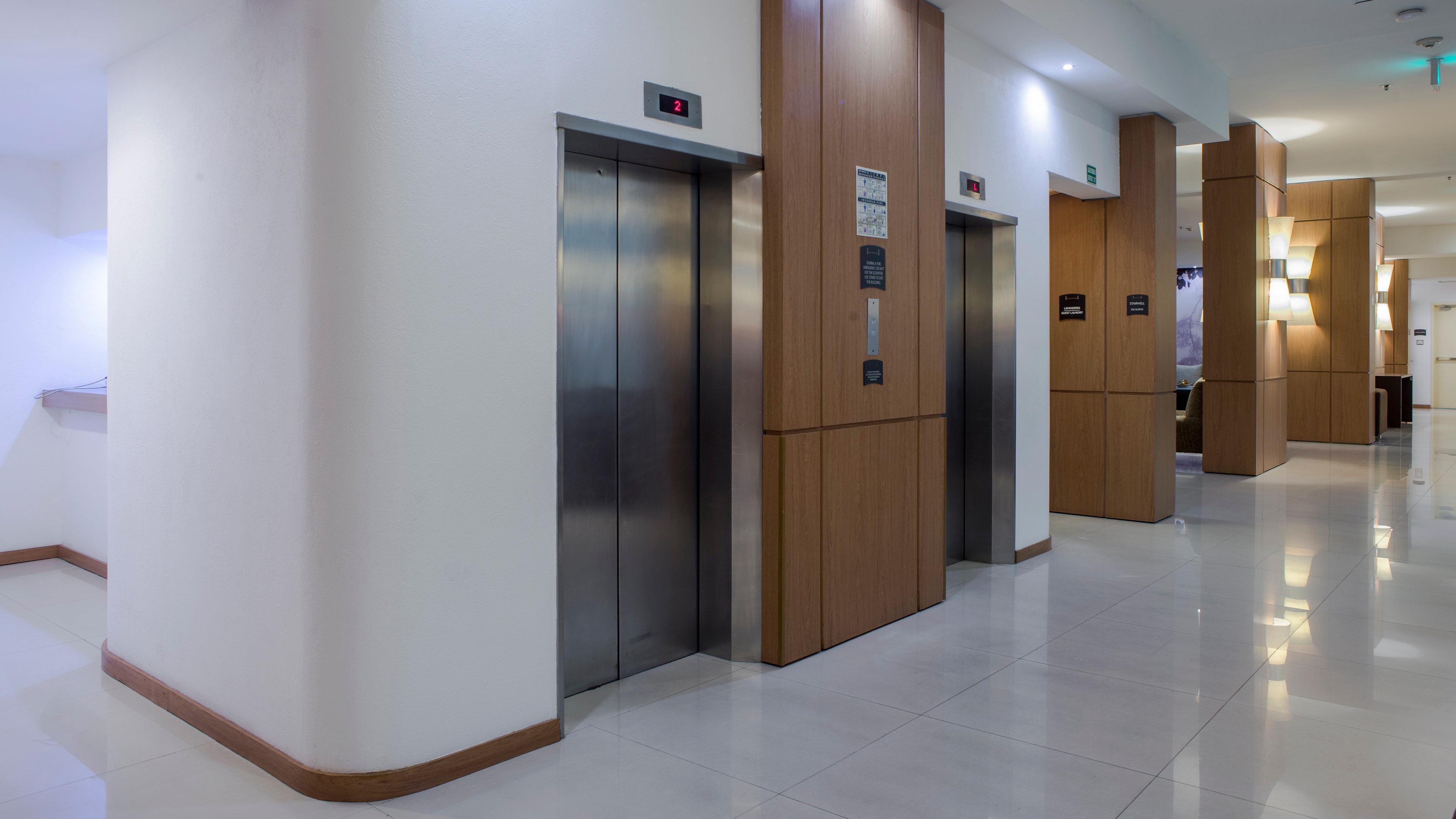 Staybridge Suites Guadalajara Expo By Ihg Zapopan Εξωτερικό φωτογραφία