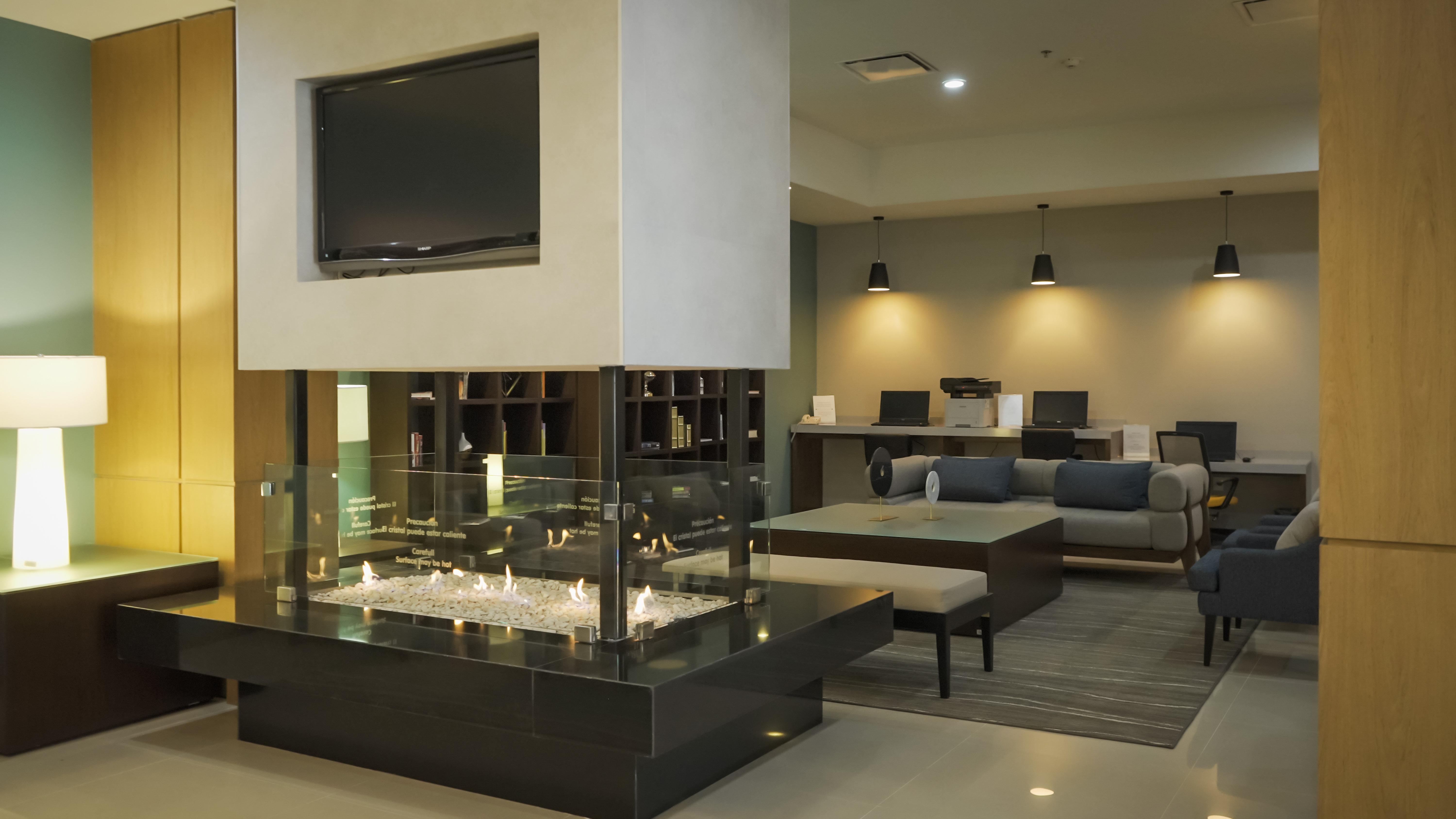 Staybridge Suites Guadalajara Expo By Ihg Zapopan Εξωτερικό φωτογραφία